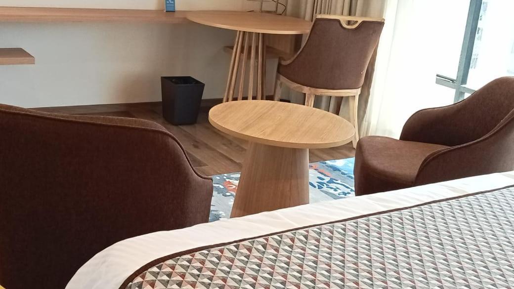 Sarovar Portico,